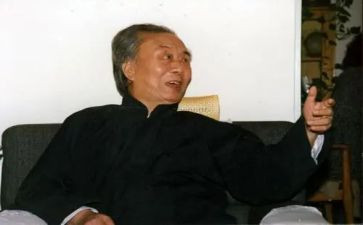 艾青诗选心得体会800字5篇