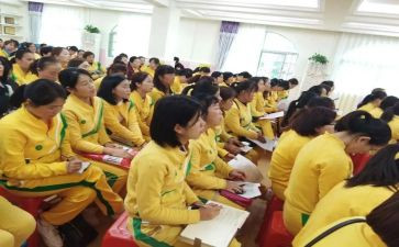 保育员小班学期工作总结8篇
