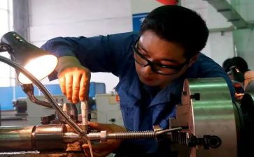 叉车工年终工作总结7篇