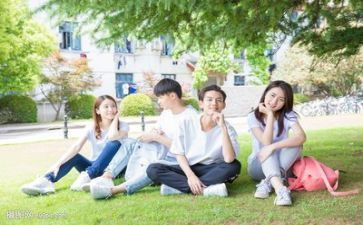 大学简历的自我鉴定8篇