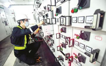 2024年电工技师工作总结8篇