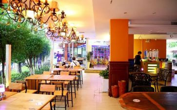 饭店出租合同8篇