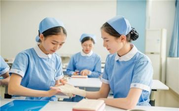 护理工作的述职报告模板8篇