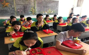小学毕业教师讲话稿5篇