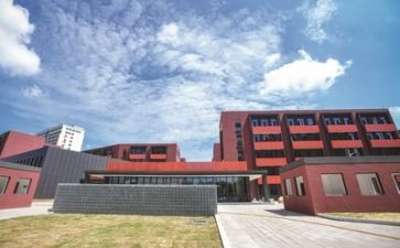 参观学校心得优秀8篇